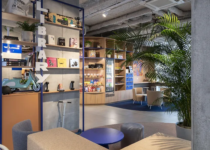 Ibis Budget Centrum Dampoort Hotel 2*