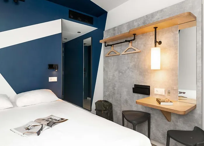 Ibis Budget Centrum Dampoort 2* Ghent