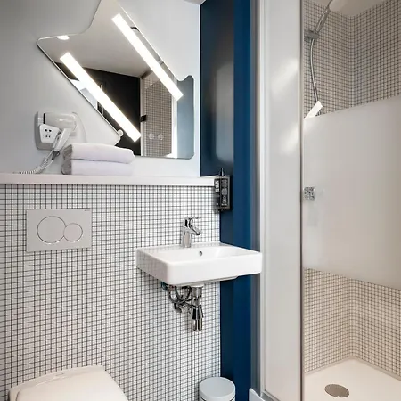 Otel Ibis Budget Centrum Dampoort 2*