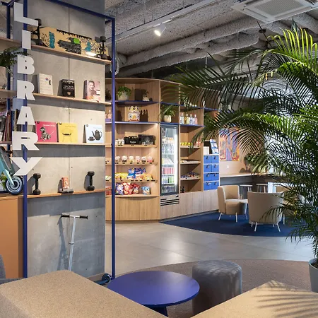 Ibis Budget Centrum Dampoort Hotel 2*