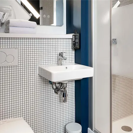 Ibis Budget Centrum Dampoort Hotel Ghent