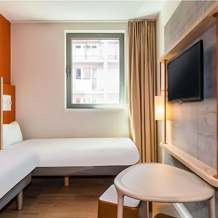 Ibis Budget Centrum Dampoort Hotel 2*