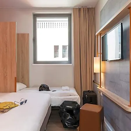 Ibis Budget Centrum Dampoort فندق 2*