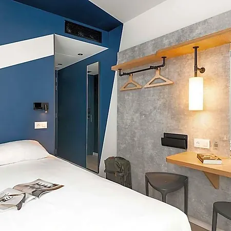 Ibis Budget Centrum Dampoort فندق 2*