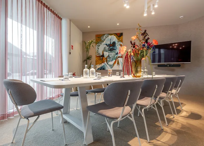 Ibis Budget Centrum Dampoort Hotel 2*