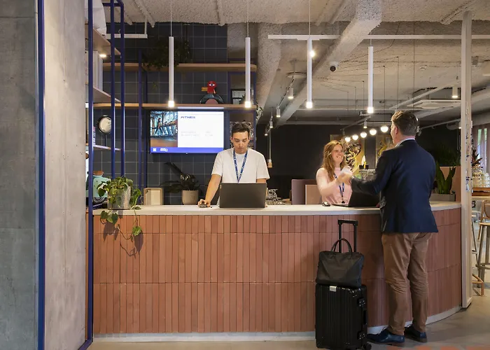 Ibis Budget Centrum Dampoort Hotel 2*