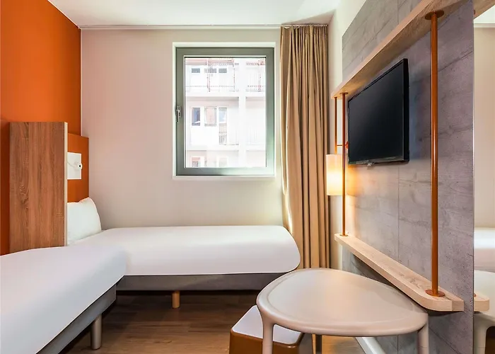 Ibis Budget Centrum Dampoort Hotel 2*